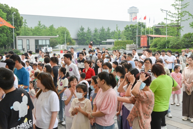 童心飛揚(yáng) 歡樂巨人——巨人集團(tuán)開展兒童節(jié)親子活動